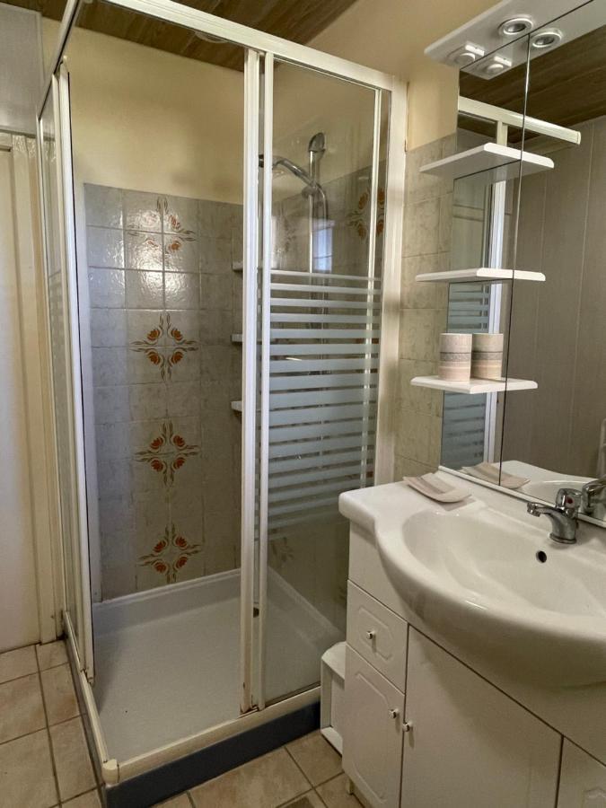 Holidayhome For 6 Persons At Ferme La Geneste 쿠에뜨비가로크 외부 사진
